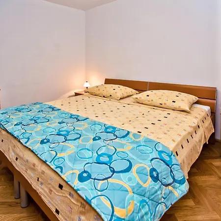 Apartment Lucija Hvar Town