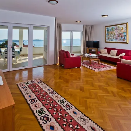 Lucija Apartment Hvar Town