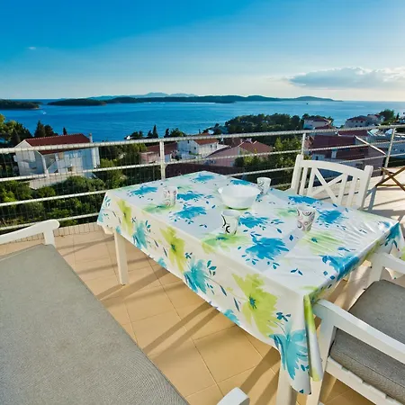 Lucija Apartment
