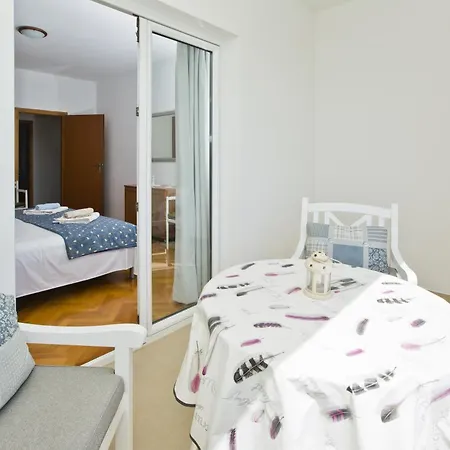 Lucija Apartment Hvar Town