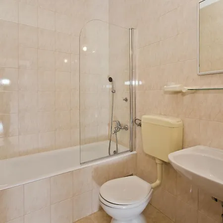 Apartment Lucija