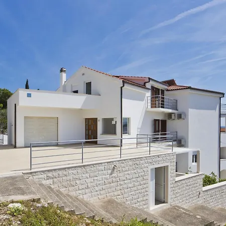 Lucija Apartment Hvar Town